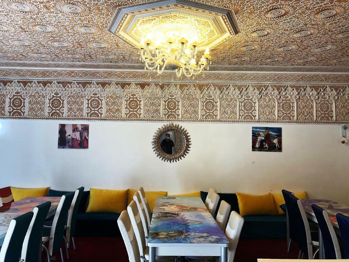 Blue And White House Hotel Anfa-Superieur Buitenkant foto