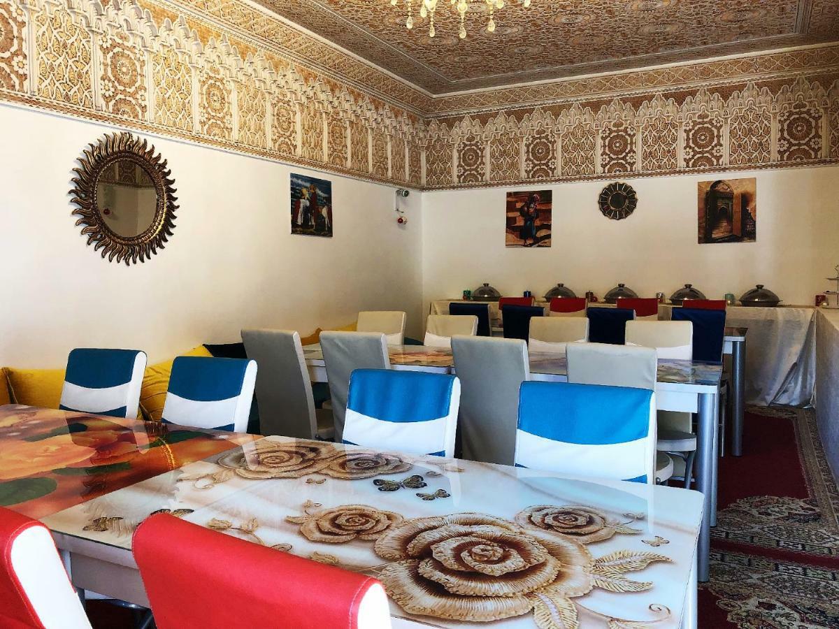 Blue And White House Hotel Anfa-Superieur Buitenkant foto