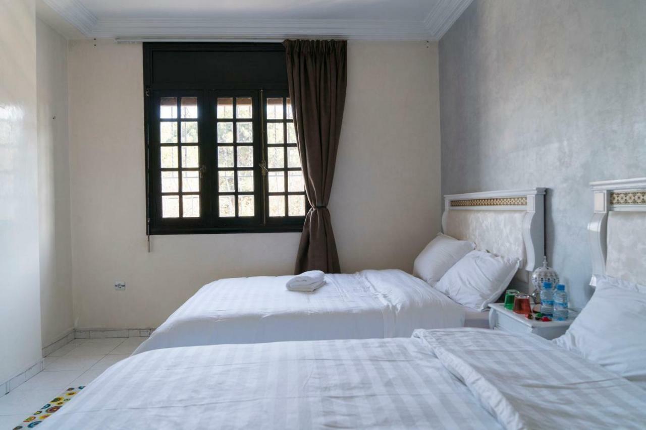 Blue And White House Hotel Anfa-Superieur Buitenkant foto